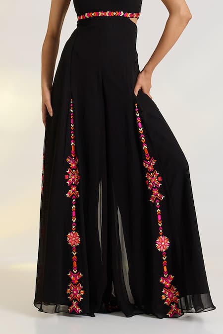 Ewoke Black Georgette Embroidery Square Neck Rumi Designer Hand Jumpsuit Online at Aza Fashions Ewoke_Black Georgette Embroidery Square Neck Rumi Designer Hand Jumpsuit _Online_at_Aza_Fashions