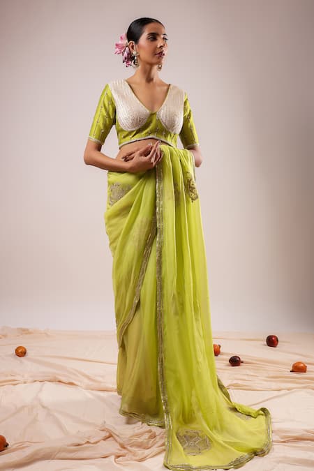 Kalakari By Akanksha Green Organza, Chanderi Silk Embroidery V-neck Light Designer Saree With Blouse