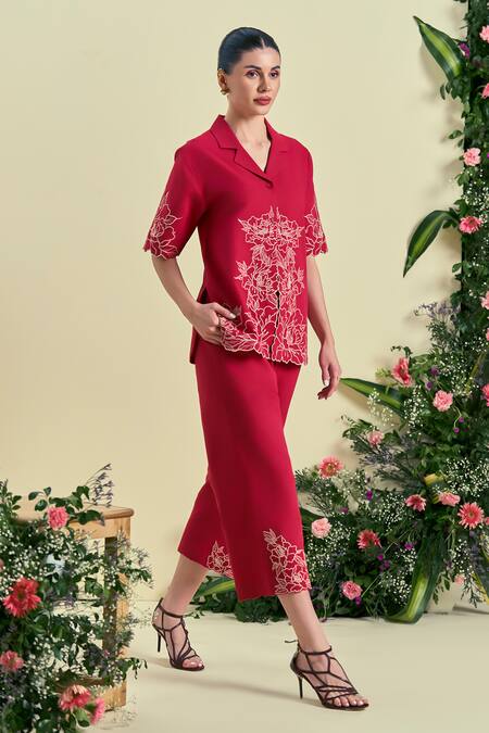 Buy_Origani_Red Linen Embroidery Collared Thread Shirt And Pant Set 