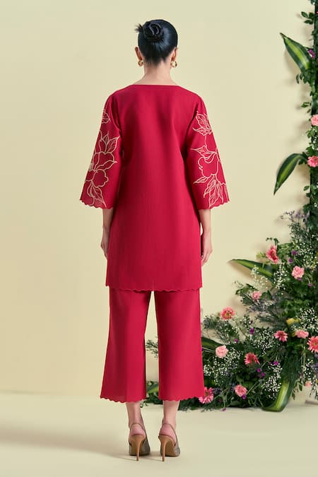 Origani Red Thread Embroidered Kurta  