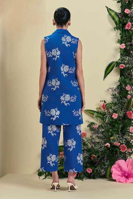 Origani Thread Embroidered Blue Jacket Set 