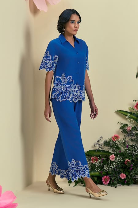 Origani Blue Linen Embroidery Thread Pant