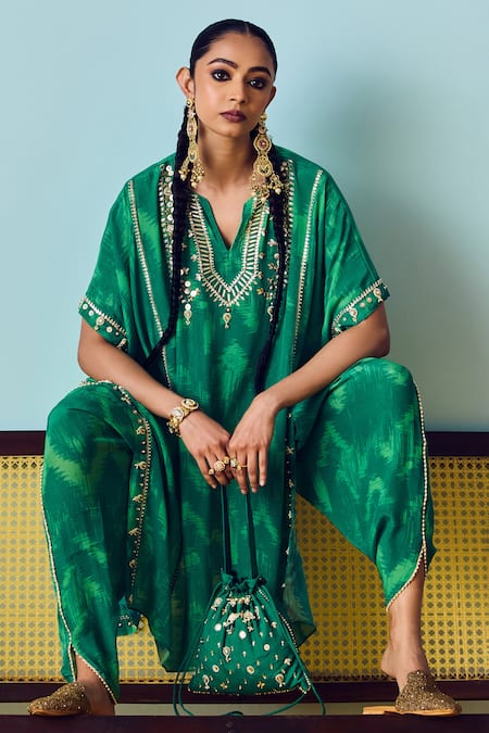 Buy Prahnaaya Green Crepe, Silk Embroidery, Beads Round Neck Sea Hand-embroidered Kaftan Set Online at Aza Fashions Buy_Prahnaaya_Green Crepe, Silk Embroidery, Beads Round Neck Sea Hand-embroidered Kaftan Set _Online_at_Aza_Fashions