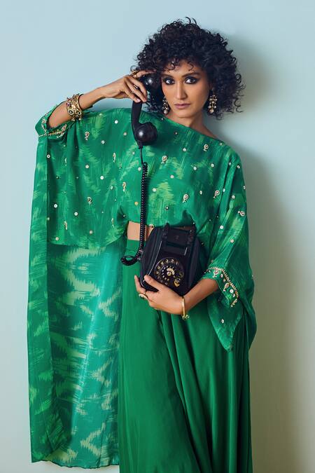 Buy Prahnaaya Green Crepe Embroidery, Beads Round Neck Sea Hi-low Top And Flared Palazzo Set Online at Aza Fashions Buy_Prahnaaya_Green Crepe Embroidery, Beads Round Neck Sea Hi-low Top And Flared Palazzo Set _Online_at_Aza_Fashions