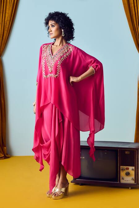 Prahnaaya_Pink Crepe, Silk Beads, Pearls, Sequins Round Neck Maia Anti-fit Tunic Set _at_Aza_Fashions