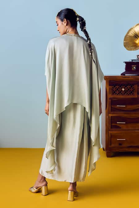 Prahnaaya Sage Green Hand-Embroidered Tunic Set 