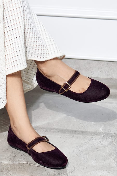 Tiesta Brown Customizable Velvety Ballerinas Flats