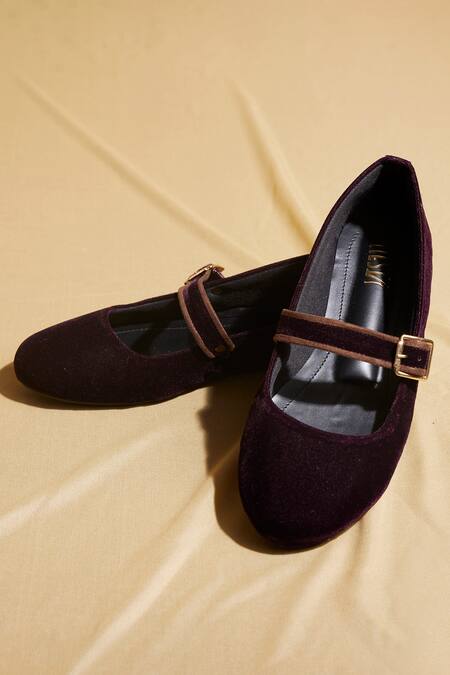 Shop Tiesta Brown Customizable Velvety Ballerinas Flats Online at Aza Fashions Shop_Tiesta_Brown Customizable Velvety Ballerinas Flats _Online_at_Aza_Fashions