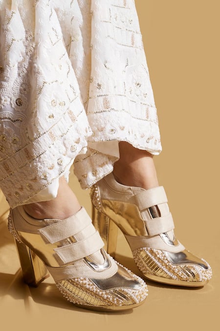 Tiesta Gold Pearls Poppy Block Festive Sneaker Boots
