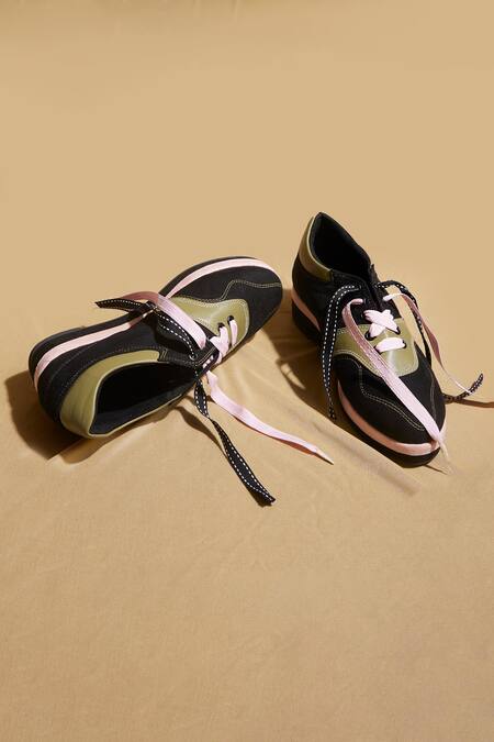 Buy_Tiesta_Black Green And Pink Platform Sneakers 
