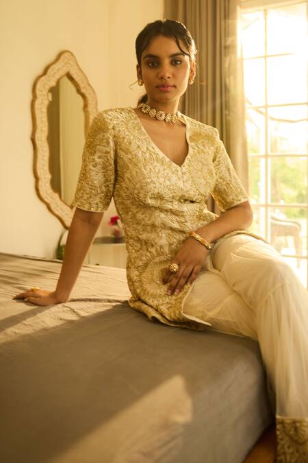 SHASHA GABA_Gold Tissue, Net Embroidery V-neck Ivory Kurta With Sharara _Online_at_Aza_Fashions