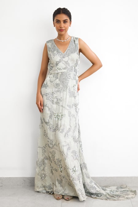 SHASHA GABA Green Crepe Beads V-neck Embroidered Floor Length Gown 