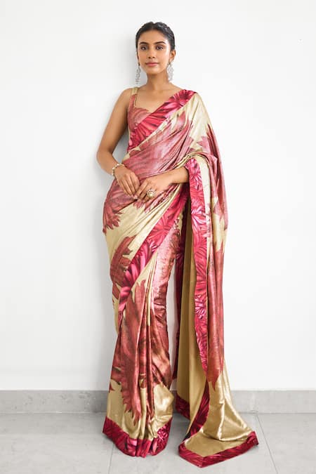 SHASHA GABA Gold Georgette Sequins Sweetheart Neck Saree And Corset Set 