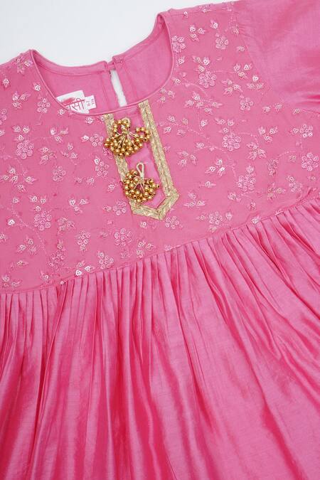 Shop_Little Bansi_Pink Chanderi Silk Zari, Sequins Embroidered Cranberry Kurta Set 