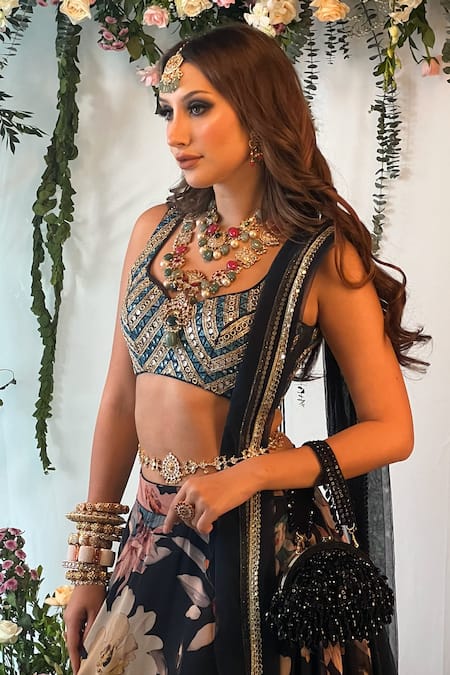 Shop Nayaab By Sonia Black Sequins, Beads And Dangling Clutch at Aza Fashions Shop_Nayaab By Sonia_Black Sequins, Beads And Dangling Clutch _at_Aza_Fashions