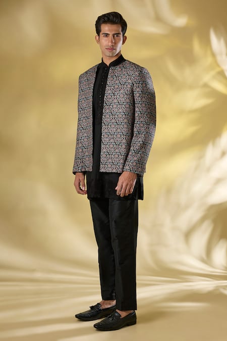 Rabani & Rakha Black Silk Thread Work Kurta Set 
