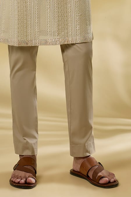 Rabani & Rakha_Cream Georgette Embroidery Thread Work Kurta Set _Online_at_Aza_Fashions