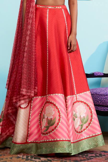 Papa Don't Preach_Red Silk Beads, Sequins V-neck Printed Raw Lehenga Set _Online_at_Aza_Fashions
