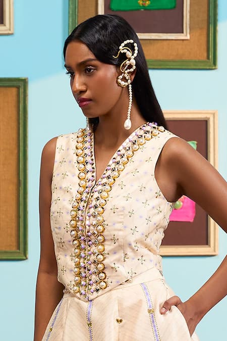 Buy_Papa Don't Preach_Ivory Silk Embroidery V-neck Printed Raw Lehenga And Waistcoat _Online_at_Aza_Fashions