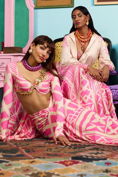 Shop_Papa Don't Preach_Pink Silk Sweetheart Neck Printed Raw Lehenga And Blouse Set _Online_at_Aza_Fashions