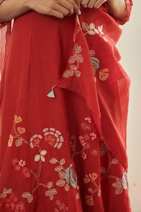 Vaayu Orange Muslin, Cotton Embroidery, Applique Round Neck Poppy Anarkali Set at Aza Fashions Vaayu_Orange Muslin, Cotton Embroidery, Applique Round Neck Poppy Anarkali Set _at_Aza_Fashions