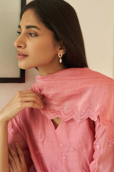 Vaayu Pink Muslin, Cotton Embroidery Split V-neck Thread Work Kurta Set at Aza Fashions Vaayu_Pink Muslin, Cotton Embroidery Split V-neck Thread Work Kurta Set _at_Aza_Fashions