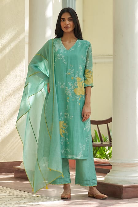 Vaayu Mint Applique Kurta Set 