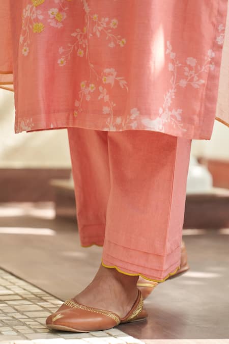Vaayu Pink Muslin, Cotton Embroidery Split V-neck Peony Floral Kurta Set Online at Aza Fashions Vaayu_Pink Muslin, Cotton Embroidery Split V-neck Peony Floral Kurta Set _Online_at_Aza_Fashions