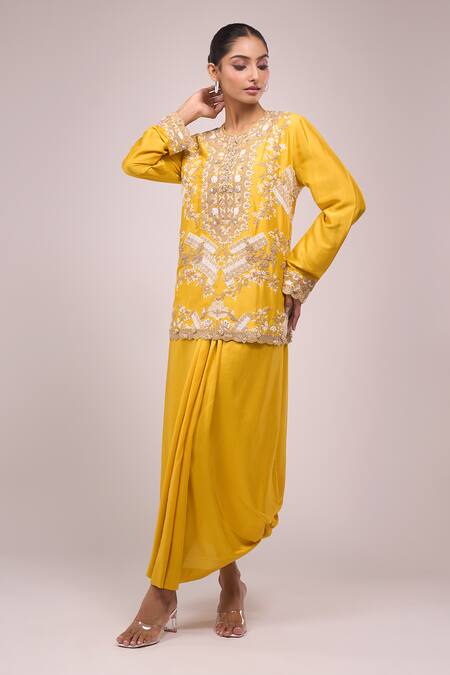 Anamika Khanna Mustard Silk Embroidery, Sequins Round Neck Kurta Set Online at Aza Fashions Anamika Khanna_Mustard Silk Embroidery, Sequins Round Neck Kurta Set_Online_at_Aza_Fashions