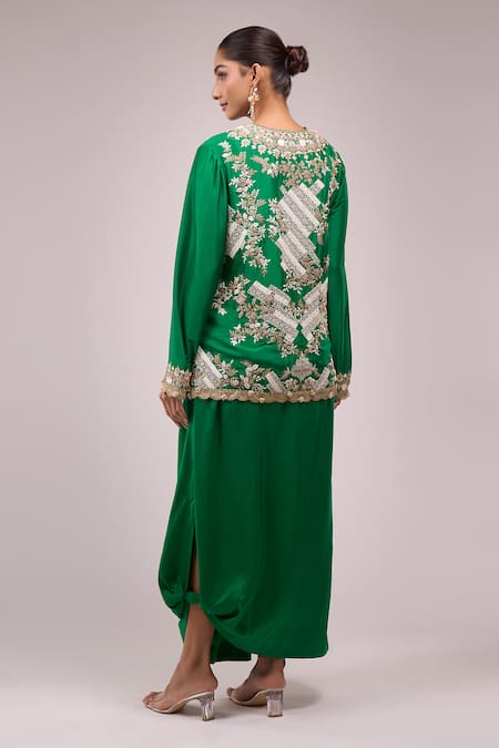Anamika Khanna Emerald Green Embroidered Kurta Set 