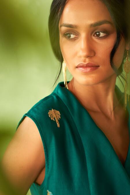 Buy_Charkhee_Green Chanderi, Voile Embroidery V-neck Peacock Jacket And Pant Set _Online_at_Aza_Fashions