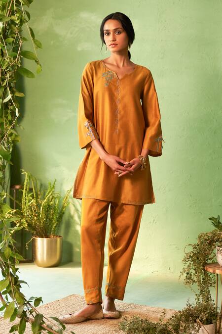 Charkhee Mustard Chanderi, Voile, Cotton Satin, Organza Embroidery Yellow Kurta Set at Aza Fashions Charkhee_Mustard Chanderi, Voile, Cotton Satin, Organza Embroidery Yellow Kurta Set _at_Aza_Fashions