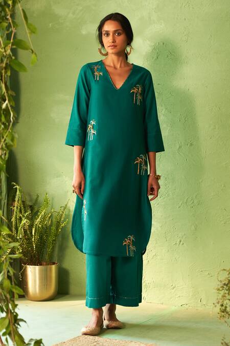 Buy Charkhee Green Chanderi, Voile, Cotton Satin, Organza Embroidery Peacock Kurta Set Buy_Charkhee_Green Chanderi, Voile, Cotton Satin, Organza Embroidery Peacock Kurta Set