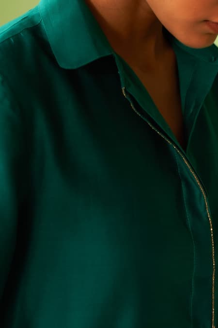 Charkhee_Green Chanderi, Voile, Cotton Satin Embroidery Collared Peacock Kurta Pant Set _Online_at_Aza_Fashions