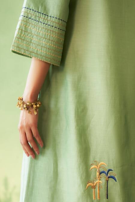 Buy_Charkhee_Green Chanderi, Voile, Cotton Satin, Organza Embroidery Tea Kurta Pant Set 