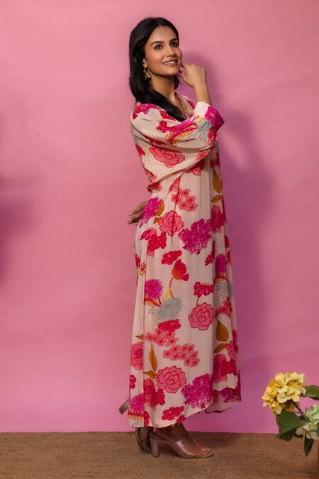 Meher By Islie Multi Color Crepe Embroidery V-neck Printed Hand Kurta Set Online at Aza Fashions Meher By Islie_Multi Color Crepe Embroidery V-neck Printed Hand Kurta Set _Online_at_Aza_Fashions