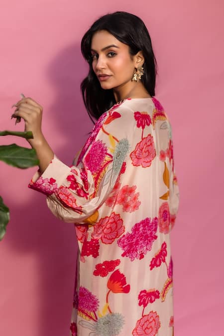 Shop Meher By Islie Multi Color Crepe Embroidery V-neck Printed Hand Kurta Set at Aza Fashions Shop_Meher By Islie_Multi Color Crepe Embroidery V-neck Printed Hand Kurta Set _at_Aza_Fashions