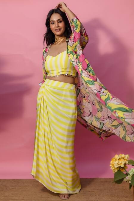 Meher By Islie Yellow Crepe Square Neck Printed Skirt Set With Cape Online at Aza Fashions Meher By Islie_Yellow Crepe Square Neck Printed Skirt Set With Cape _Online_at_Aza_Fashions