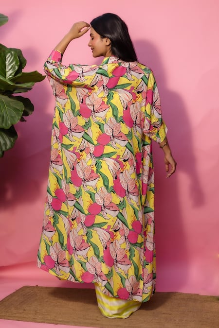 Meher By Islie Printed Yellow Skirt Set With Cape 