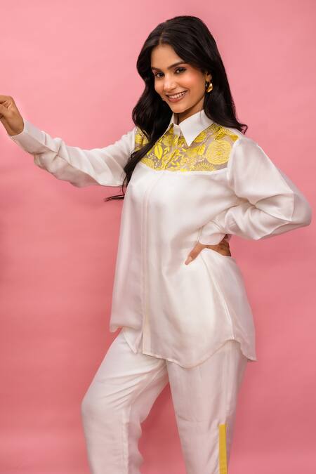 Buy_Meher By Islie_White Crepe Embroidery Collared, Round Neck Printed Hand Pant Set _Online_at_Aza_Fashions