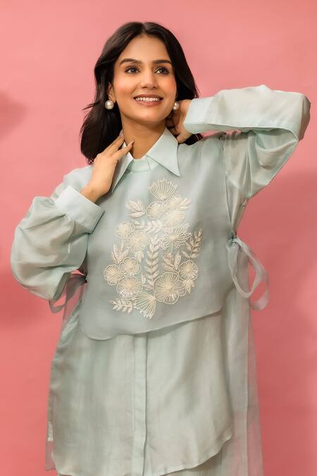 Meher By Islie_Sky Blue Crepe Embroidery Collared Hand Pant Set _Online_at_Aza_Fashions