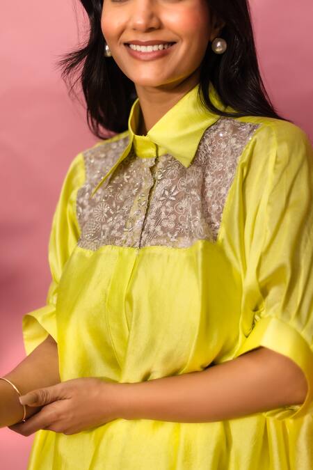 Buy_Meher By Islie_Yellow Crepe Embroidery Collared, Round Neck Printed Pant Set With Bustier _Online_at_Aza_Fashions