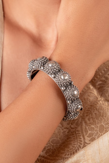 Anana Silver Plated Pearls Designer Kada 