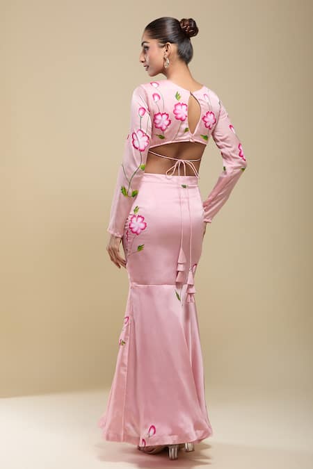 Samyukta Singhania Padded Blouse & Hand Painted Skirt Set 