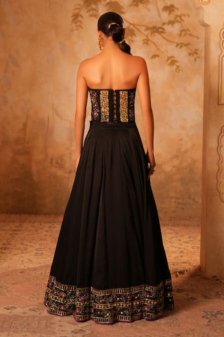 Kiran Kalsi Black Hand Embroidered Corset Lehenga Set 