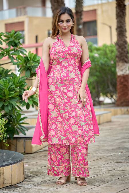 Damoiselle_Fuchsia Chinon, Silk, Viscose Georgette Embroidery, Fuschia Fable Kurta Set _at_Aza_Fashions
