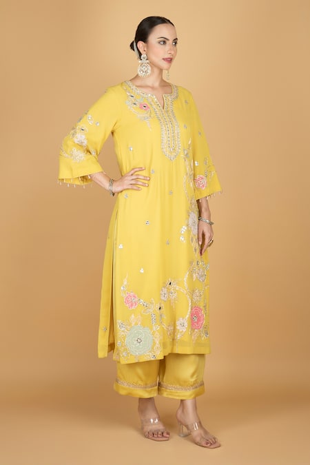 Tanu Malhotra Lime Georgette, Modal, Silk, Organza Sequins, Embroidery Round Yellow Kurta Set at Aza Fashions Tanu Malhotra_Lime Georgette, Modal, Silk, Organza Sequins, Embroidery Round Yellow Kurta Set _at_Aza_Fashions