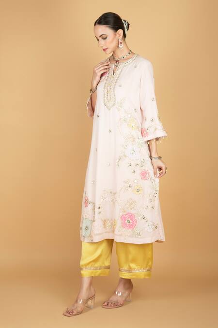 Tanu Malhotra Pink Georgette, Modal, Silk, Organza Embroidery Round Neck Kurta Set Online at Aza Fashions Tanu Malhotra_Pink Georgette, Modal, Silk, Organza Embroidery Round Neck Kurta Set _Online_at_Aza_Fashions