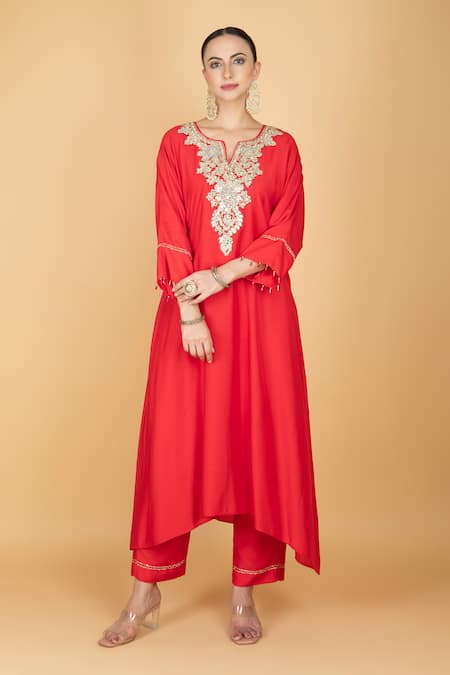 Tanu Malhotra Red Cotton, Silk Embroidery Round Neck Kaftaan And Pant Set 