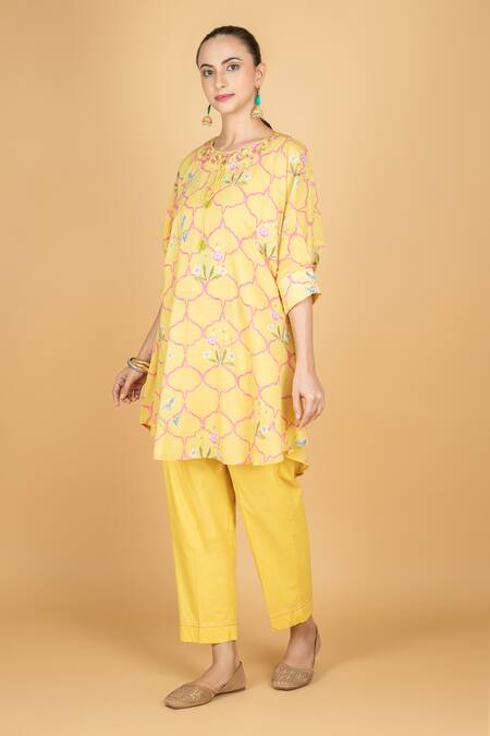 Shop_Tanu Malhotra_Yellow Cotton Embroidery Round Neck Floral Print Lime Kurta And Pant Set _Online_at_Aza_Fashions